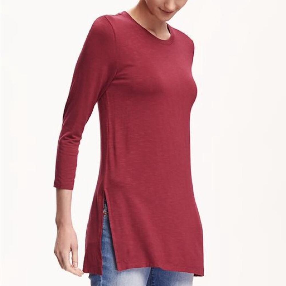 Old Navy Red Asymmetrical 3/4 Sleeve Tunic